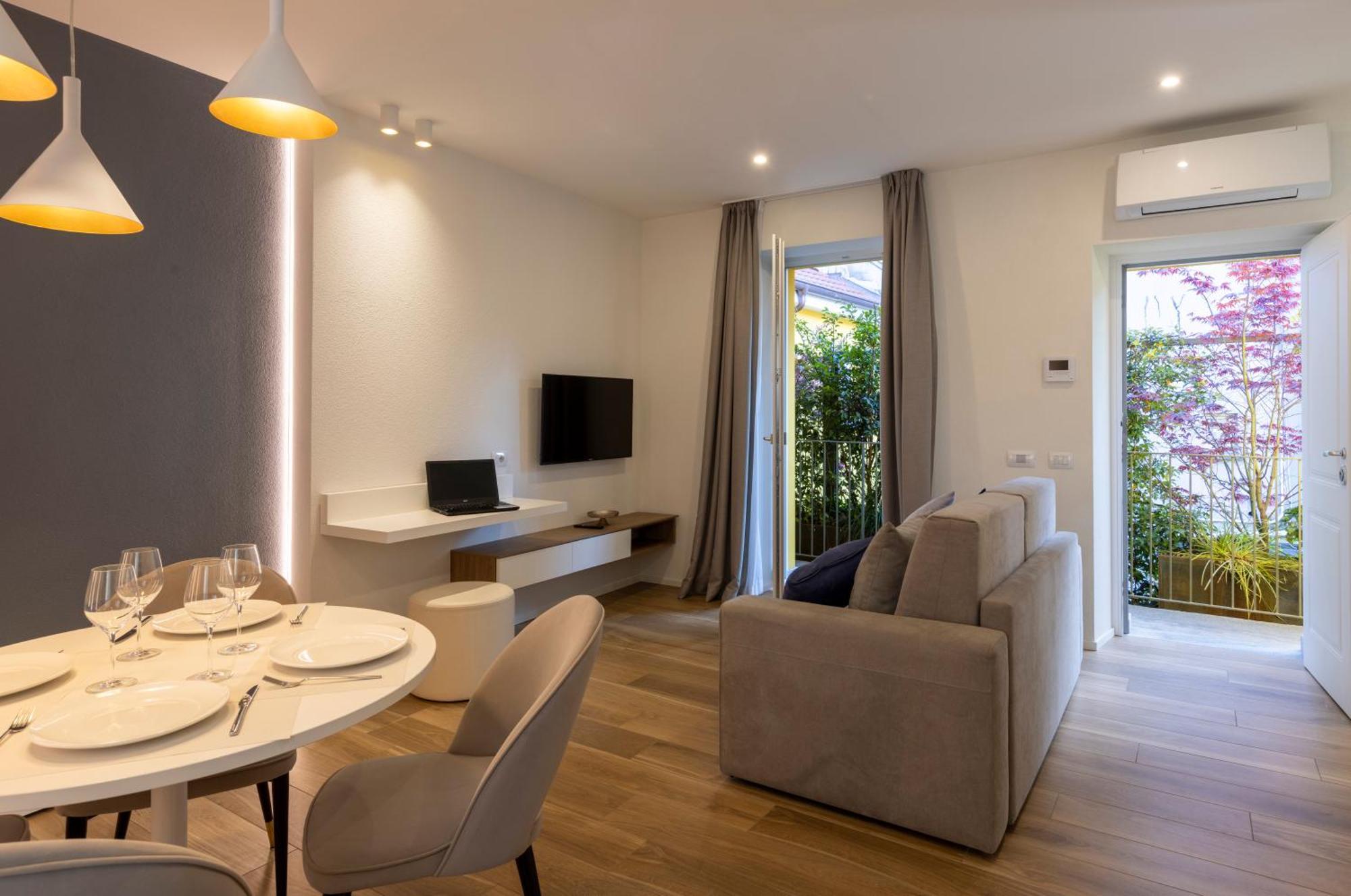 Residence Casa Coppa Appartamento Maple オメーニャ エクステリア 写真